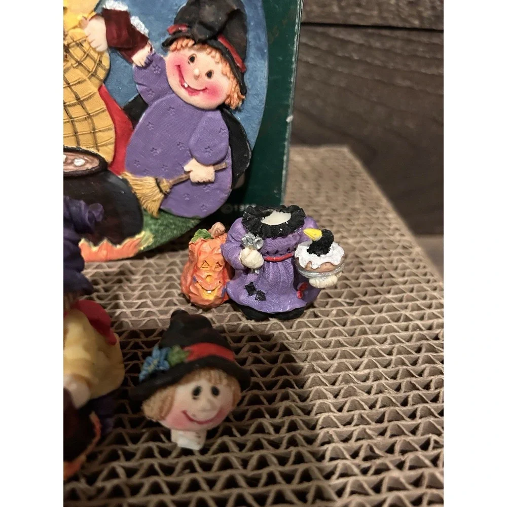 Popular Imports TS 622 Decorative Mini‎ Halloween Tea Party Vintage